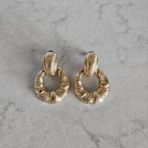 NAPIER BRUSHED GOLD CLASSIC CIRCLE DOOR-KNOCKER DANGLE SCREW-BACK EARRINGS